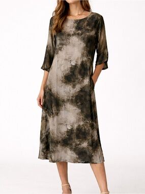 Grade & Gather Abstract Tie-Dye Midi Dress – Size Medium STYLE# 60451TD